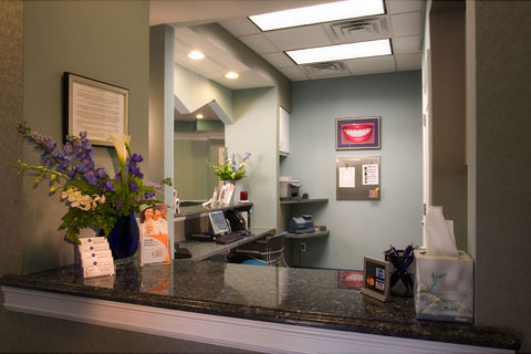 Cosmetic Dental Office 48315